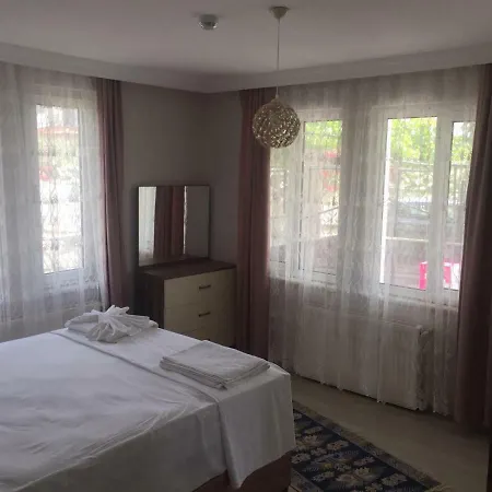 Gala Apart Deluxe Apartment